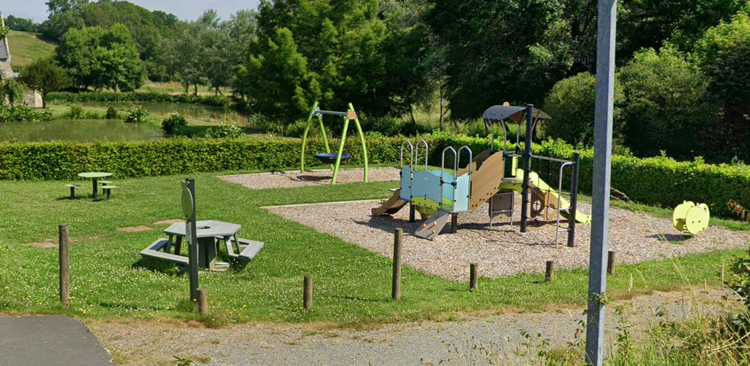 Aire de jeux de Gouvets